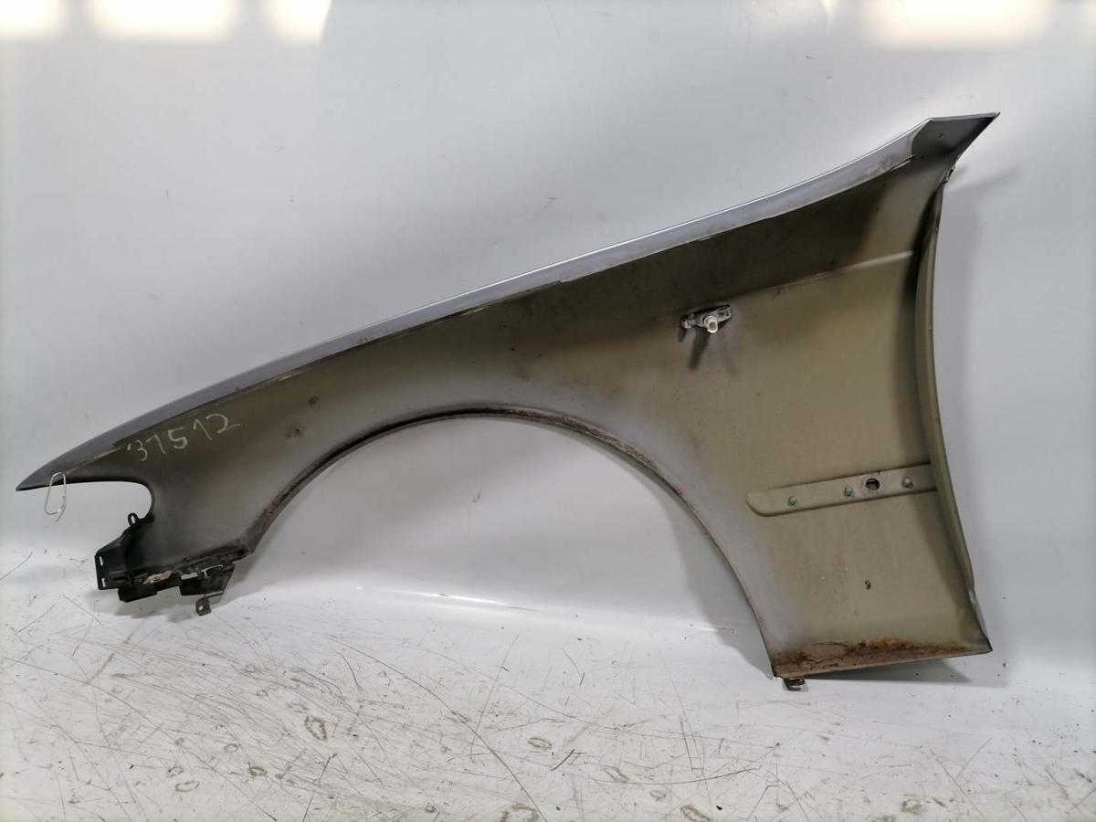 BMW 3er E46 original Kotfl&uuml;gel vorn rechts Silbergrau A08 Facelift Bj.2004